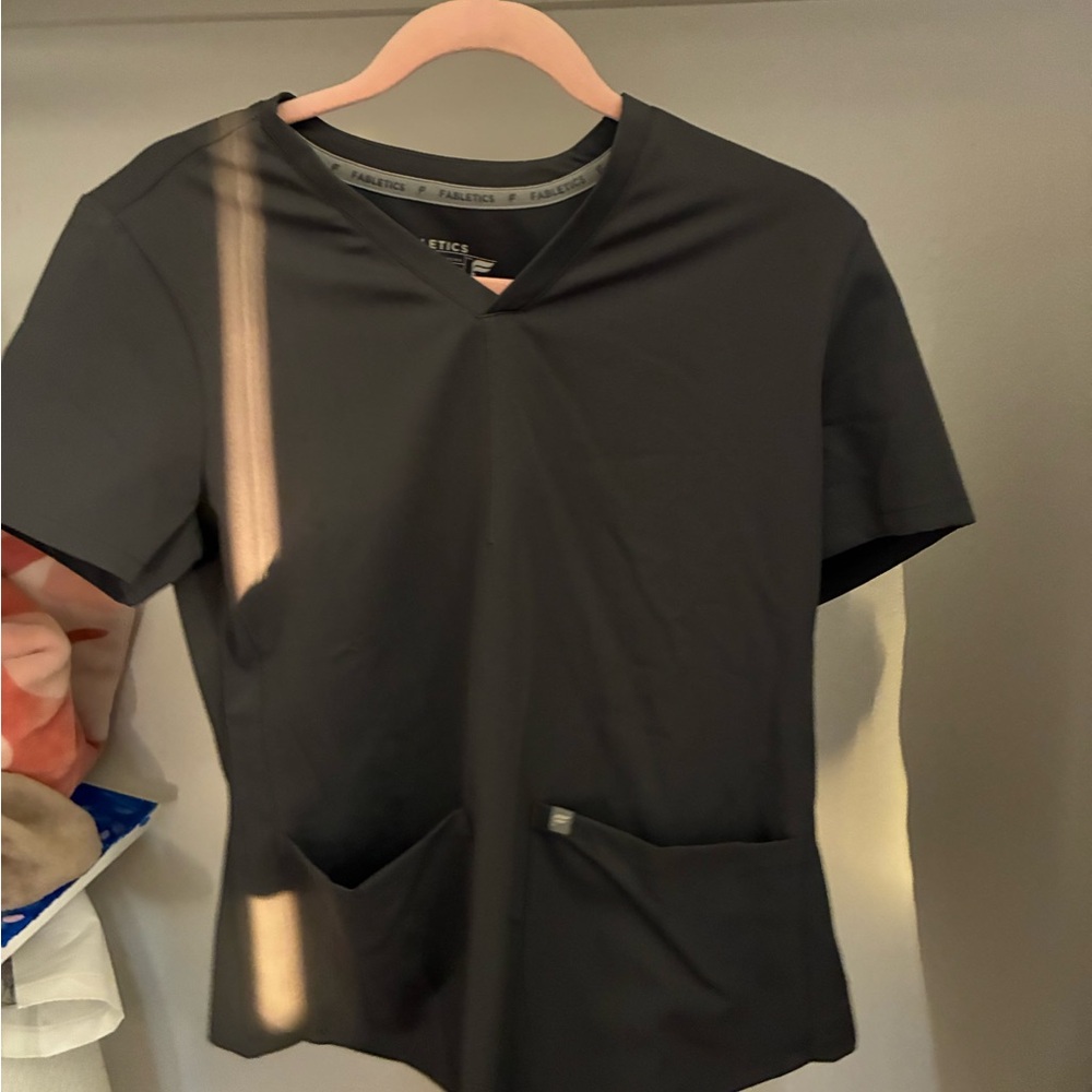 Fabletics Scrubs - Picture 2 of 7